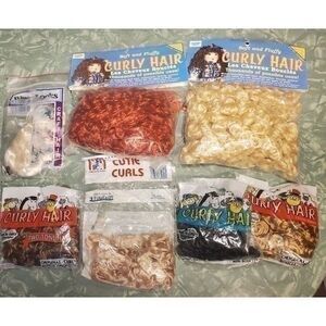 7 Packages Of Vintage Curly Doll Hair
B04